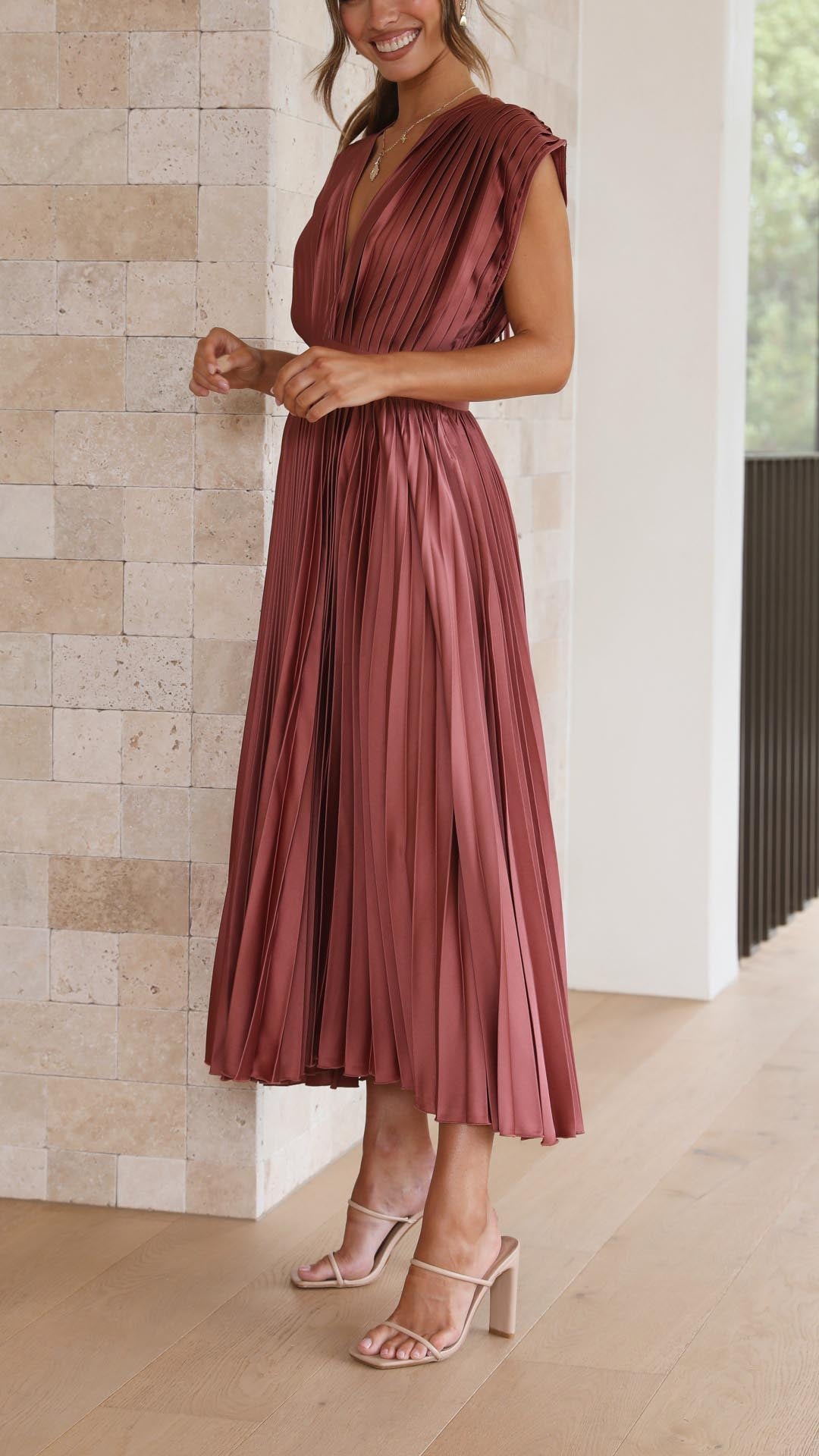 Amelisse – Pleated grace – V-neck midi dress-15151287763328-Santi Vento Atelier